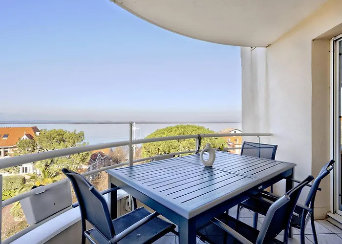 Apartmán - T3 Avec Terrasse, Parking Et Wifi - Fr-1-433-131