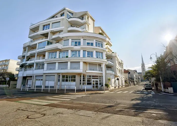 - T3 Avec Terrasse, Parking Et Wifi - Fr-1-433-131 * Arcachon